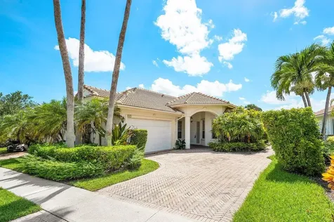 2911 Twin Oaks Way Wellington FL 33414
