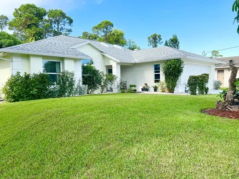 1856 SW Kimberly Avenue Port St Lucie FL 34953