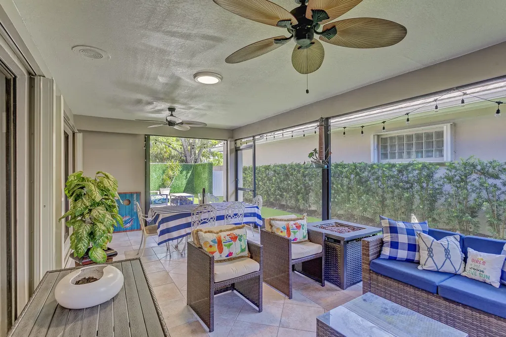 156 Coventry Place Palm Beach Gardens FL 33418