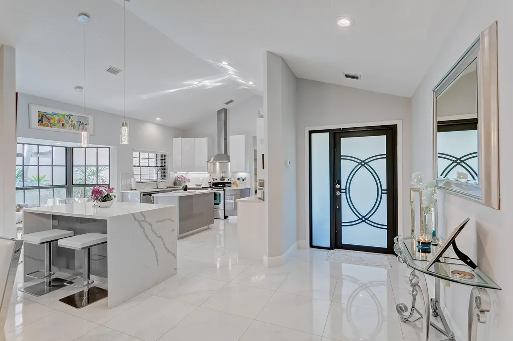 156 Coventry Place Palm Beach Gardens FL 33418