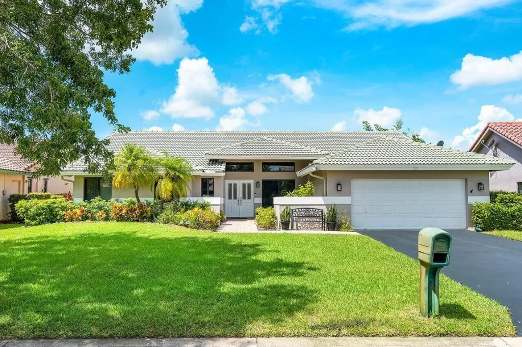 220 NW 121st Terrace Coral Springs FL 33071
