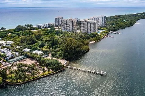 900 Lago Mar Lane Boca Raton FL 33431