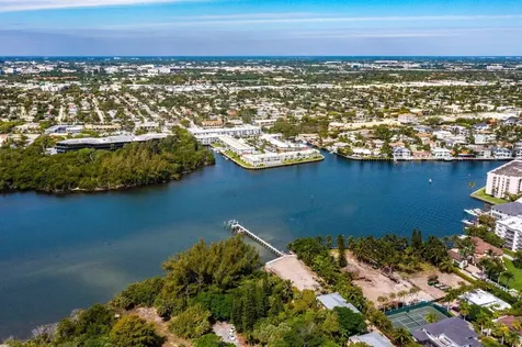 900 Lago Mar Lane Boca Raton FL 33431