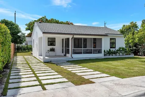 1707 N Lakeside Drive Lake Worth Beach FL 33460