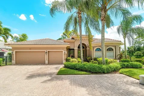 1825 Waldorf Drive Royal Palm Beach FL 33411