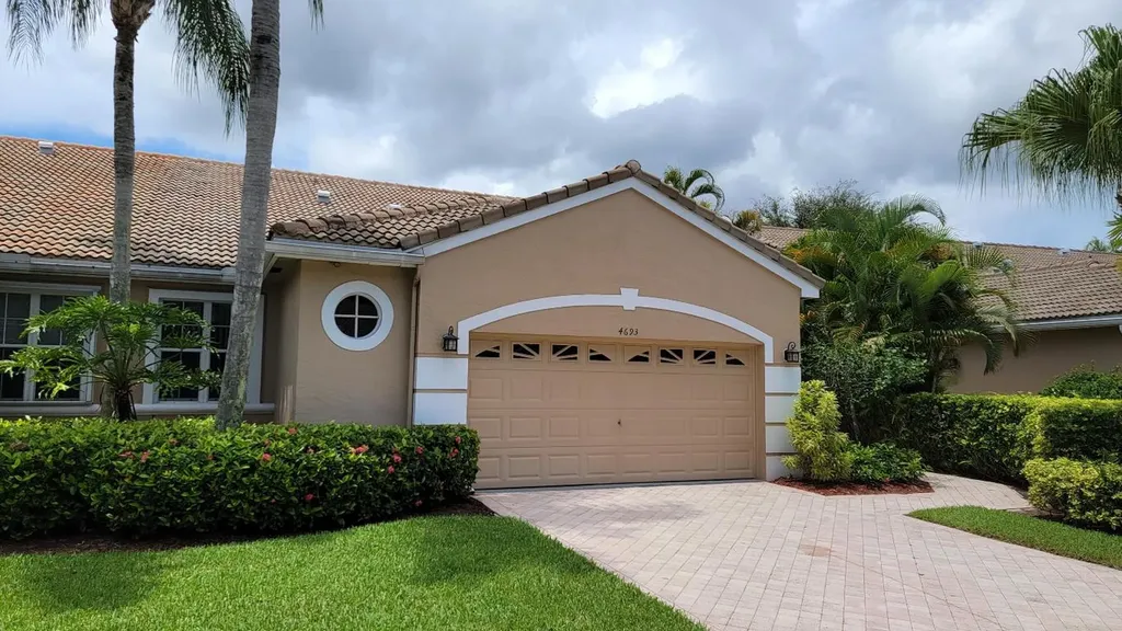4693 Carlton Golf Drive Lake Worth FL 33449