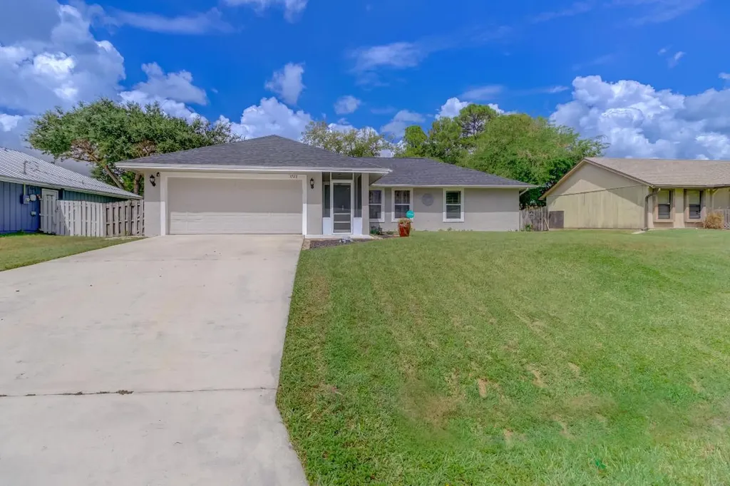 1722 SW Cremona Street Port St Lucie FL 34953