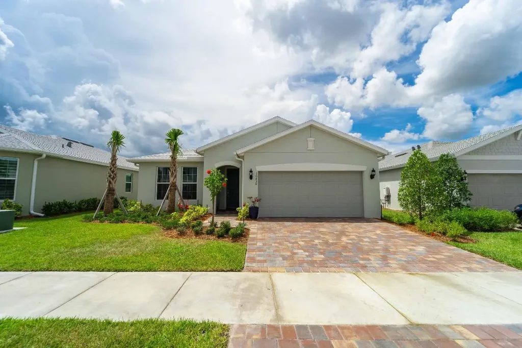 10430 SW Captiva Drive Port St Lucie FL 34987