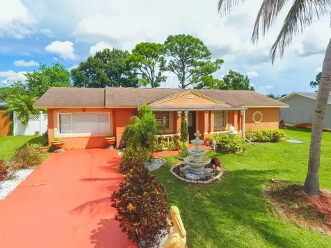 541 SW Comet Terrace Port St Lucie FL 34953