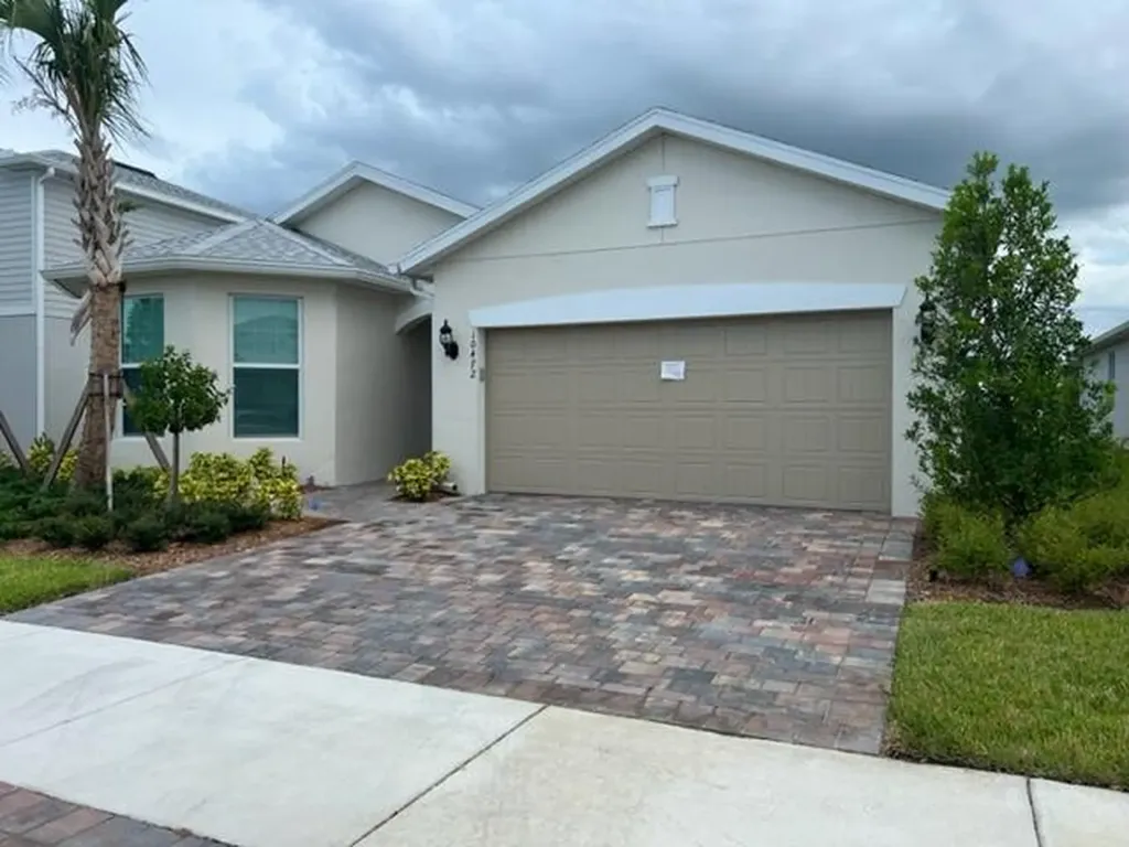 10472 SW Captiva Drive Port St Lucie FL 34987