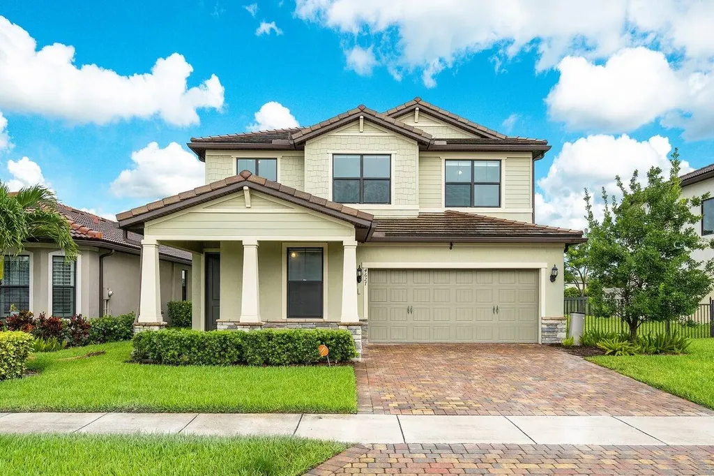 4627 San Fratello Circle Lake Worth FL 33467