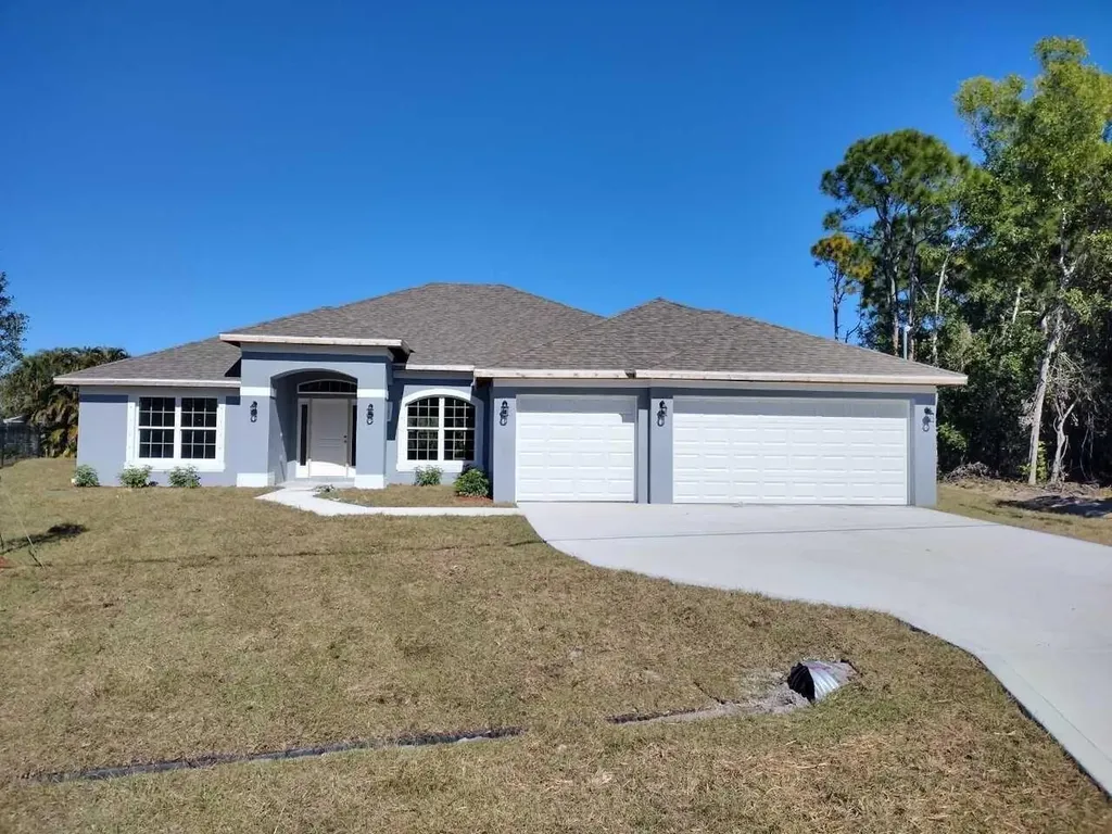 253 SW Chandler Terrace Port St Lucie FL 34984