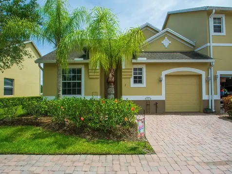 2108 Timberlake Circle Vero Beach FL 32966