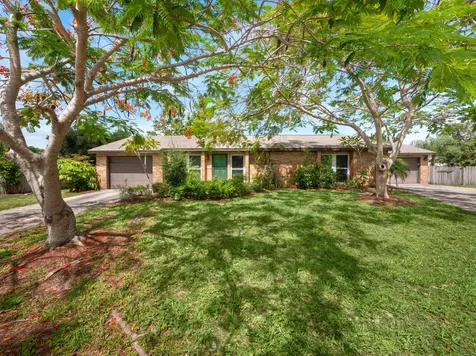 226 NE Arwood Court Port St Lucie FL 34983