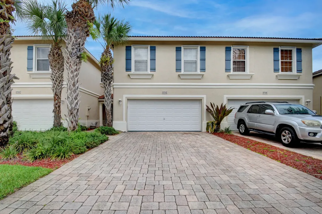 4706 Cohune Palm Court Greenacres FL 33463