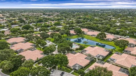 9041 Sun Terrace Circle Palm Beach Gardens FL 33403