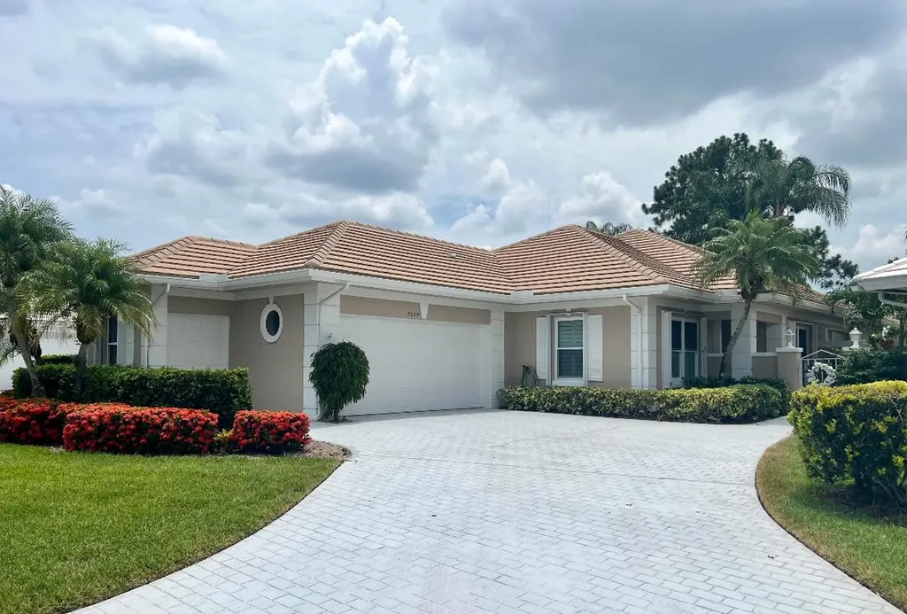 2564 SW Brookwood Lane Palm City FL 34990