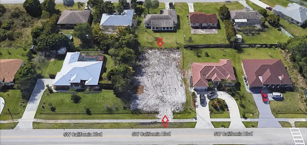 1092 SW California Boulevard Port St Lucie FL 34953