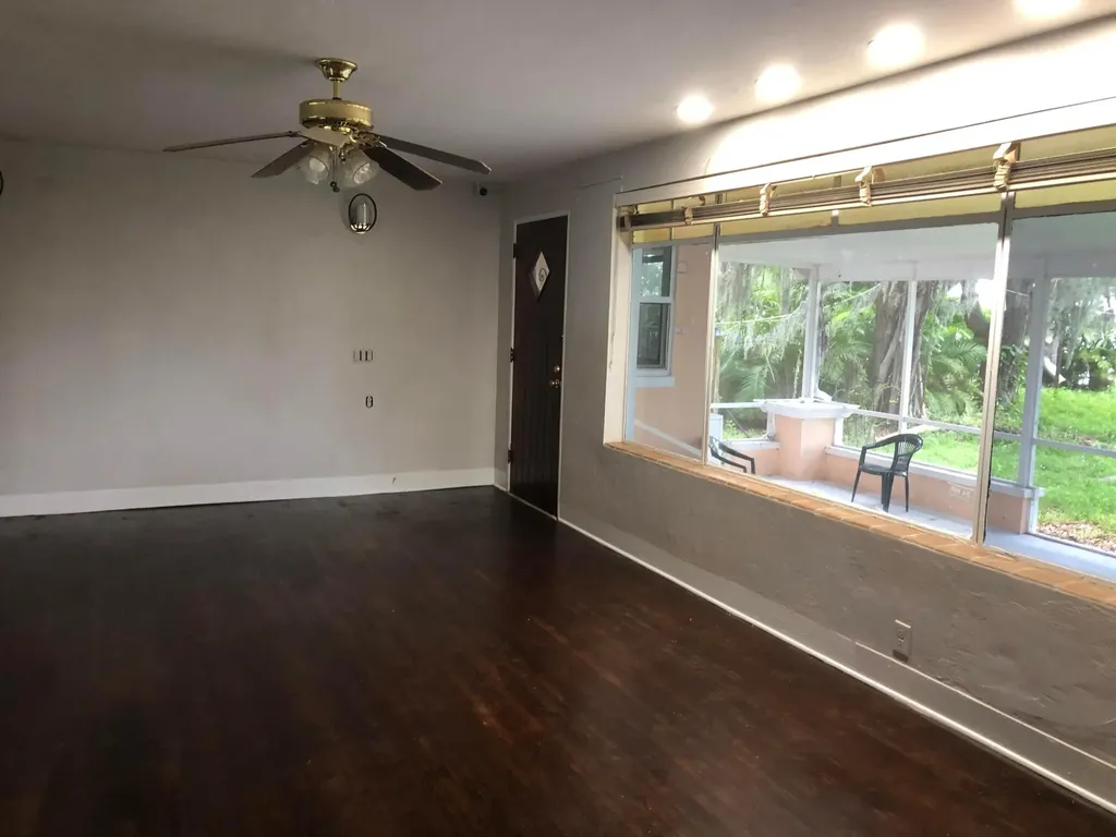 67 W North Shore Avenue North Fort Myers FL 33903