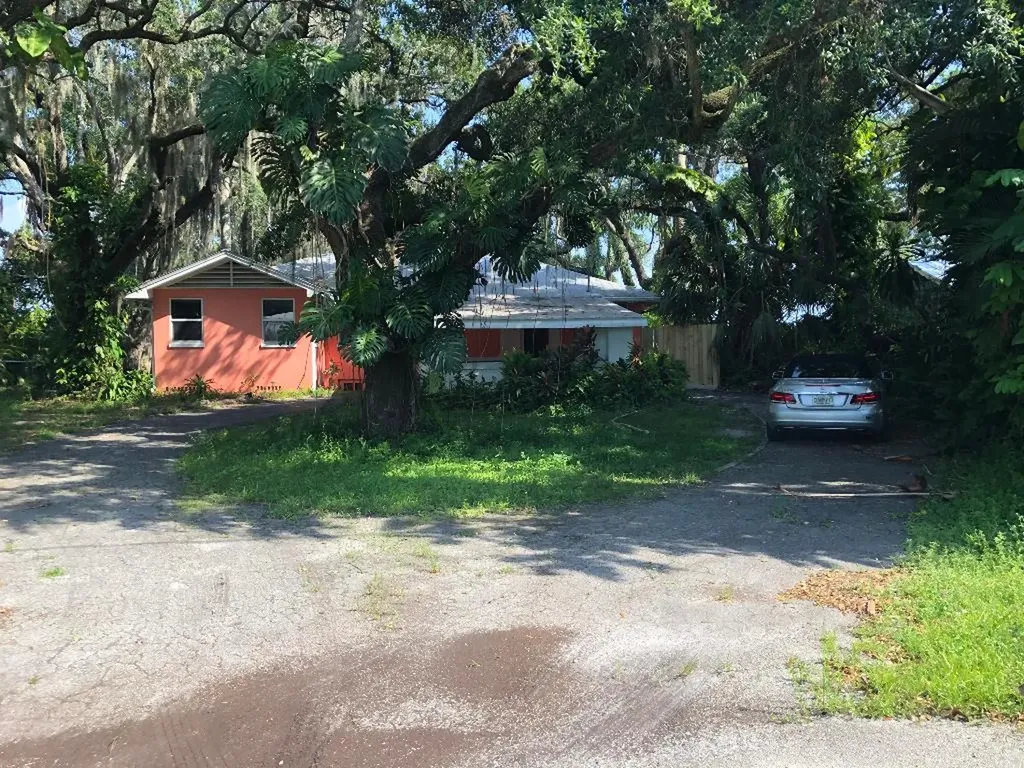 67 W North Shore Avenue North Fort Myers FL 33903
