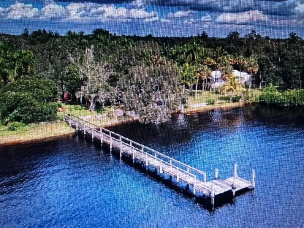 67 W North Shore Avenue North Fort Myers FL 33903