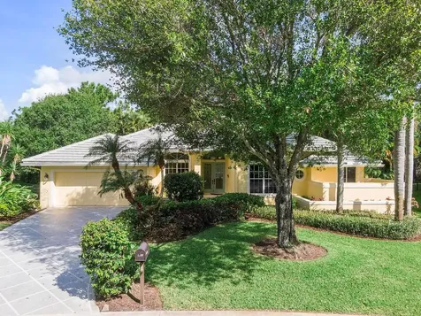 7762 SE Lucida Lane Hobe Sound FL 33455