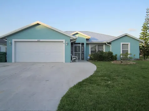 1649 SW Schleicher Lane Port St Lucie FL 34984