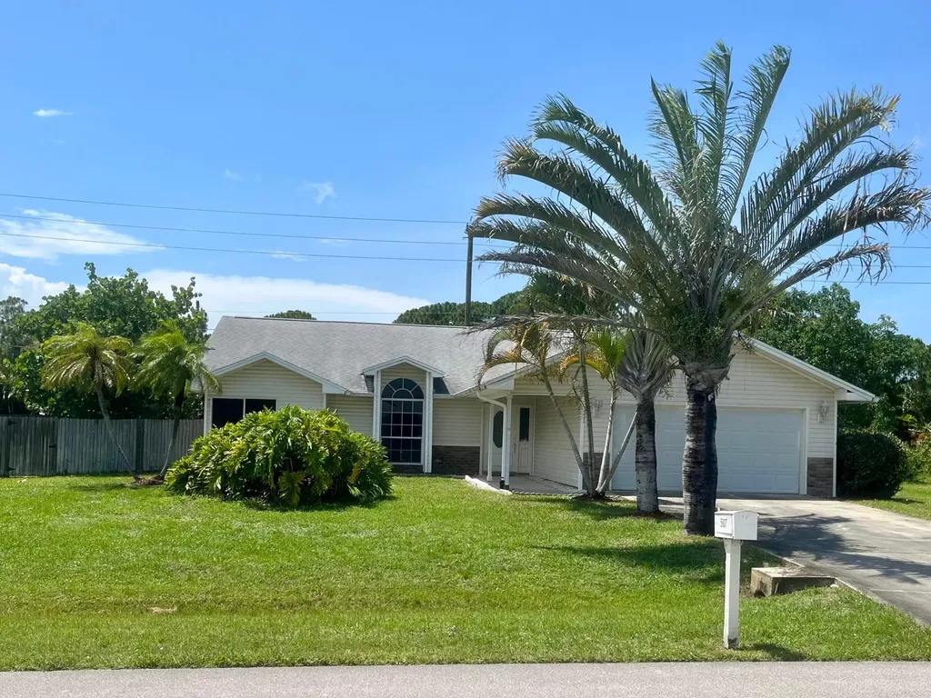 5607 Paleo Pines Circle Fort Pierce FL 34951