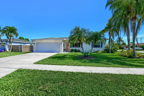 11101 Median Street Boca Raton FL 33428
