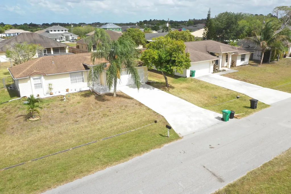 4625 SW Ulster Street Port St Lucie FL 34953