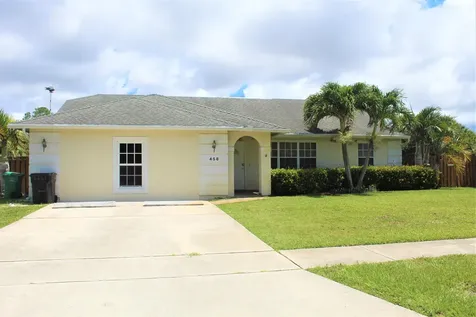 458 NE Camelot Drive Port St Lucie FL 34983