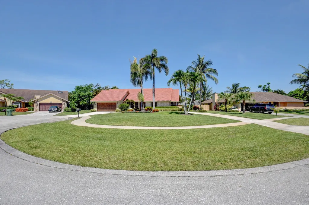 309 Knotty Wood Lane Wellington FL 33414