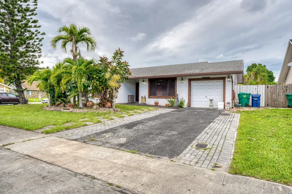7321 NW 45th Court Lauderhill FL 33319