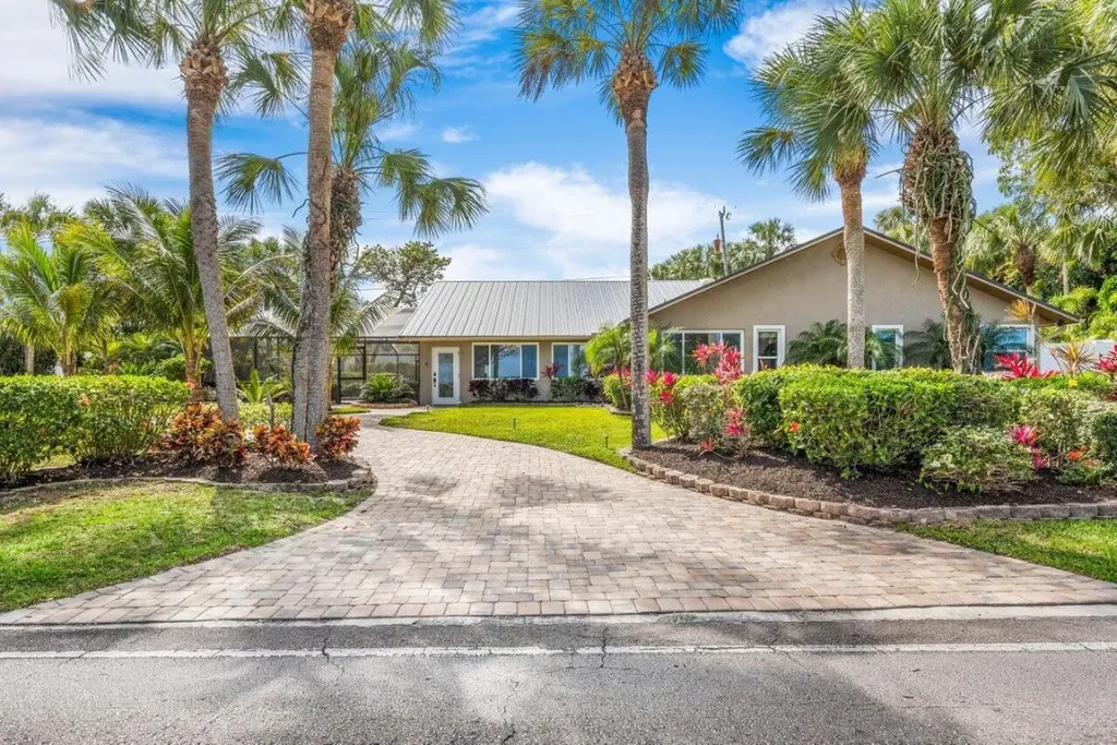 4475 S Indian River Drive Fort Pierce FL 34982