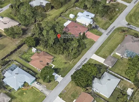 1922 SW Hickock Terrace Port St Lucie FL 34953
