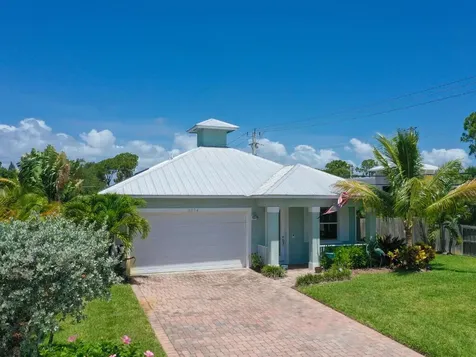 2374 NW Brennan Court Stuart FL 34994