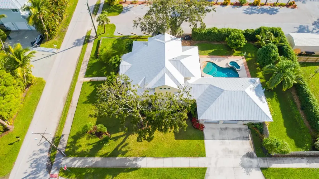 610 SW 34th Street Palm City FL 34990