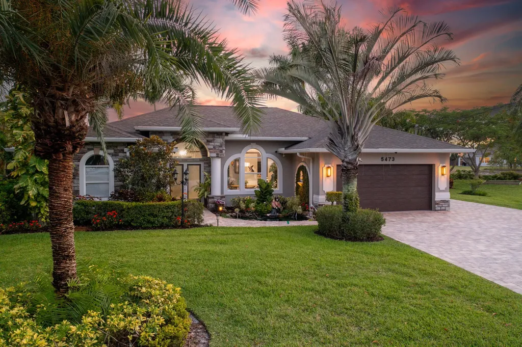 5473 NW Model Court Port St Lucie FL 34986