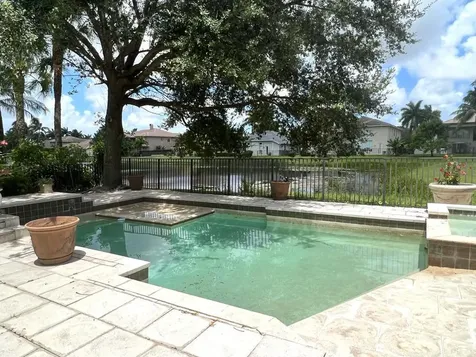 15646 Messina Isle Court Delray Beach FL 33446