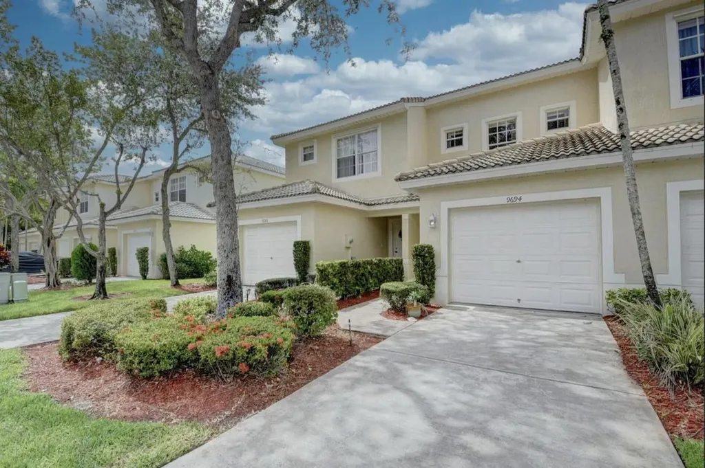 9694 Porta Leona Lane Boynton Beach FL 33472