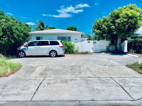 1420 N Federal Highway Lake Worth Beach FL 33460