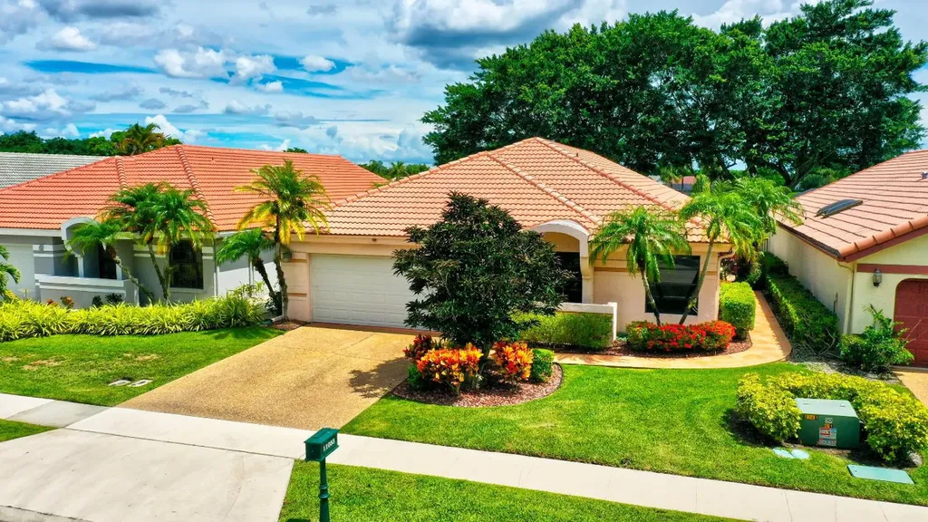 11055 Clover Leaf Circle Boca Raton FL 33428