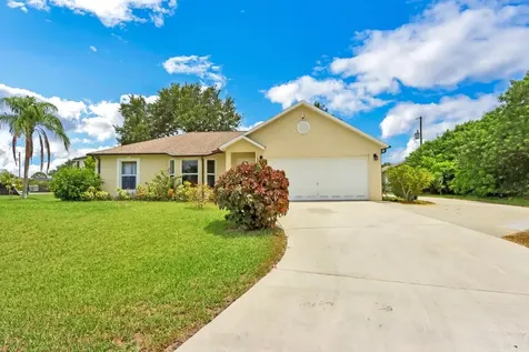 217 SW Tot Court Port St Lucie FL 34953