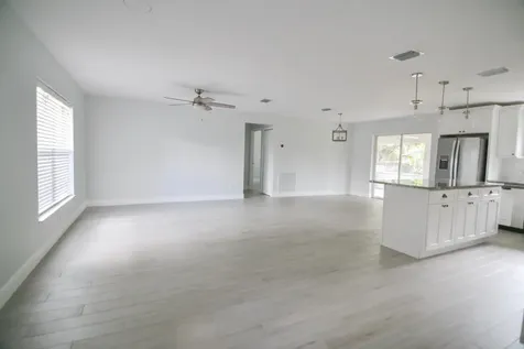 2449 SW Independence Road Port St Lucie FL 34953