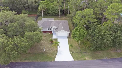 2449 SW Independence Road Port St Lucie FL 34953