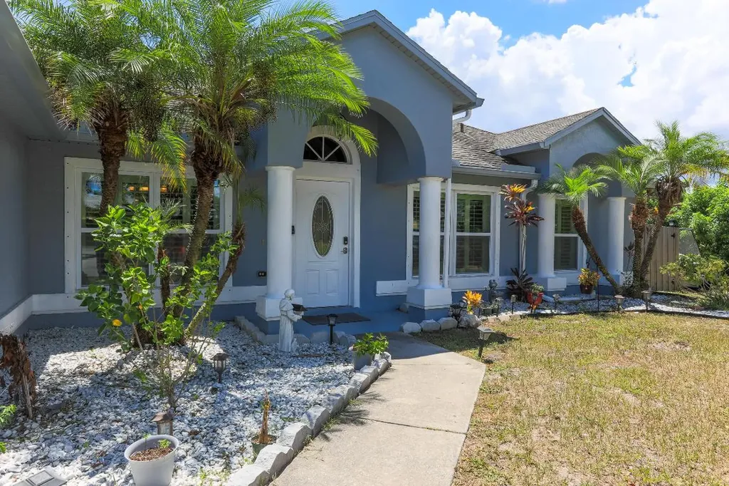 1210 SW Santiago Avenue Port St Lucie FL 34953