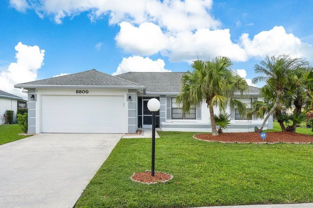 8800 Sand Lake Court Lake Worth FL 33467