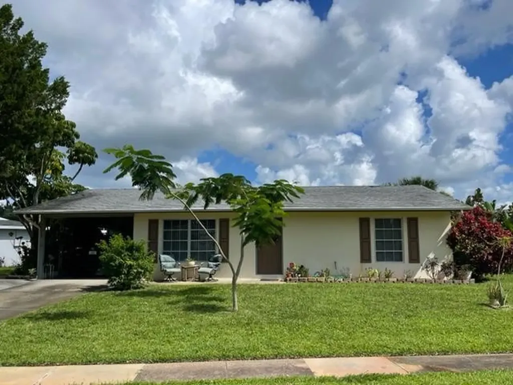302 NE Jonquil Street Port St Lucie FL 34983