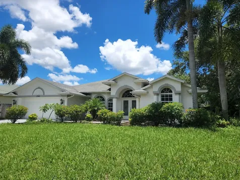 1743 SW Leafy Road Port St Lucie FL 34953
