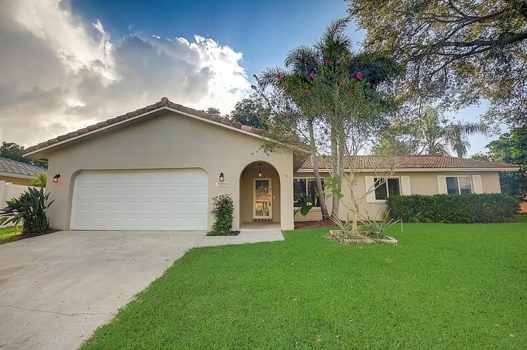 3288 NW 26th Court Boca Raton FL 33434
